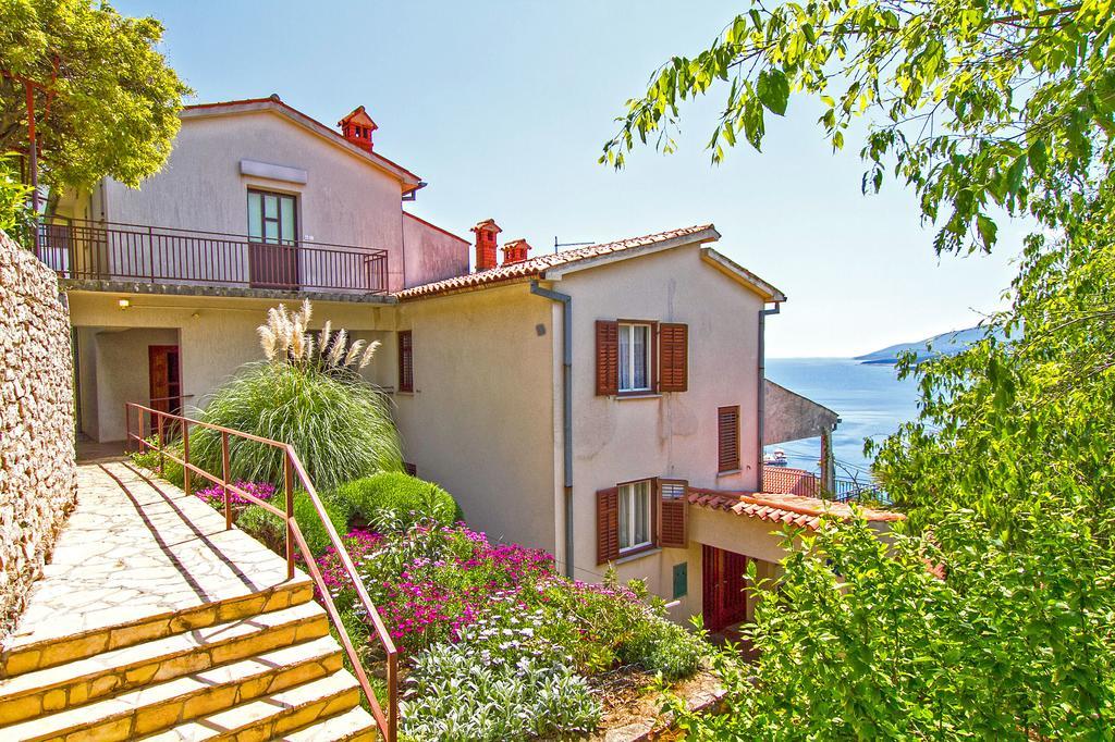 Apartments Rabac 981 Εξωτερικό φωτογραφία